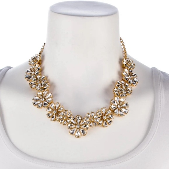 Kate Spade - Crystal Flower Statement Necklace 🌸 ♠️ - Picture 4 of 6